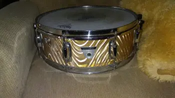 Ludwig Standard Gold Astro Snare